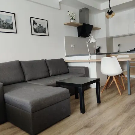 Corvin Black Bird Apartamento